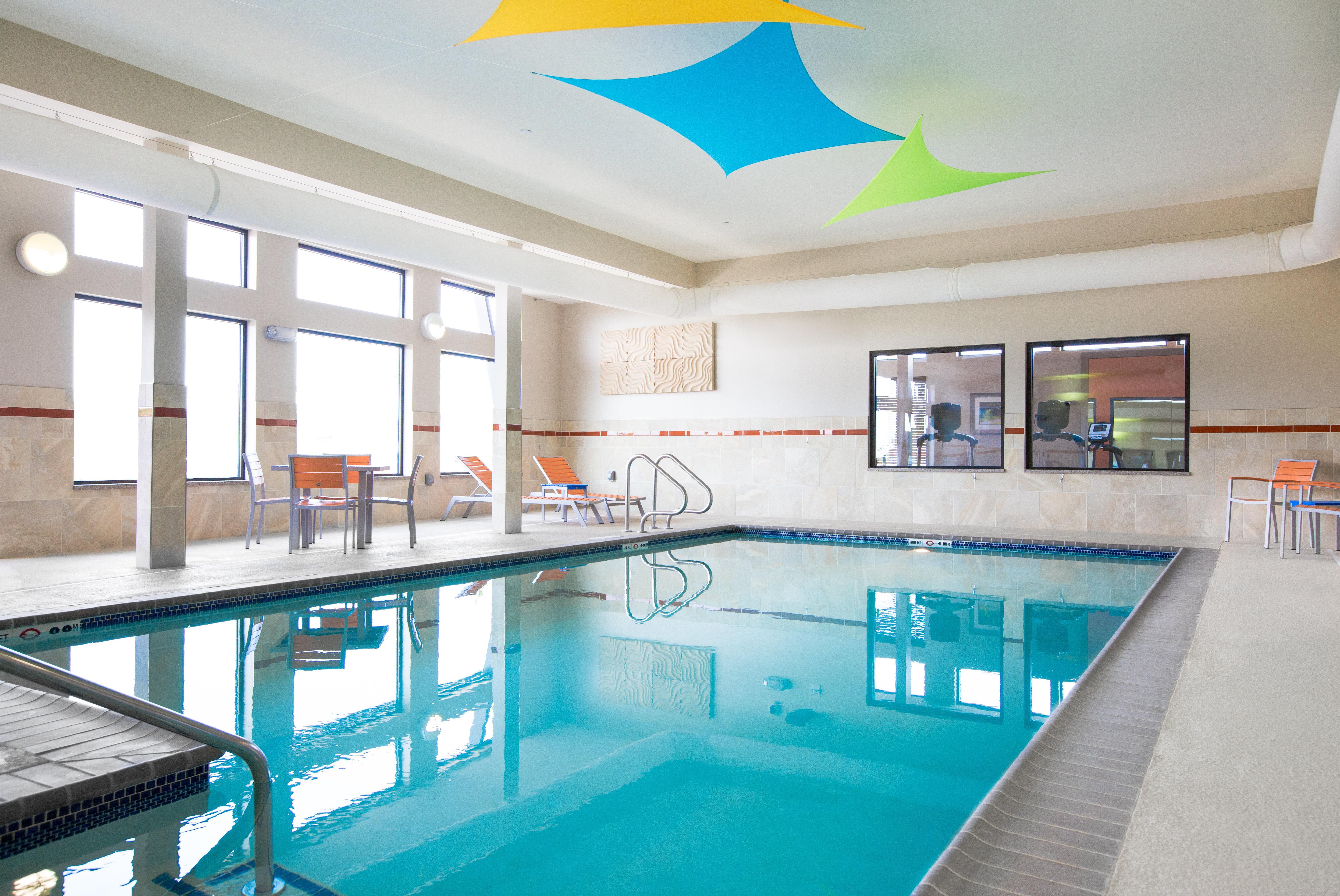 Holiday Inn Express Moline - Quad Cities Area By Ihg Ngoại thất bức ảnh