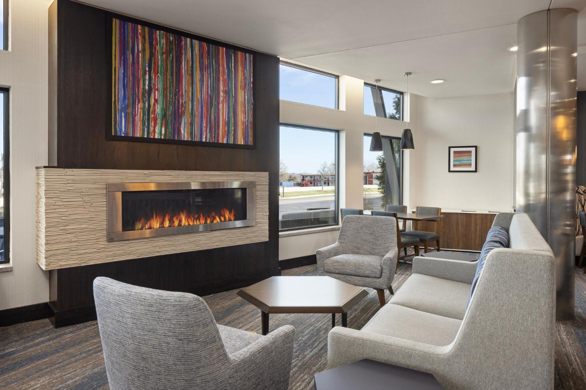 Holiday Inn Express Moline - Quad Cities Area By Ihg Ngoại thất bức ảnh