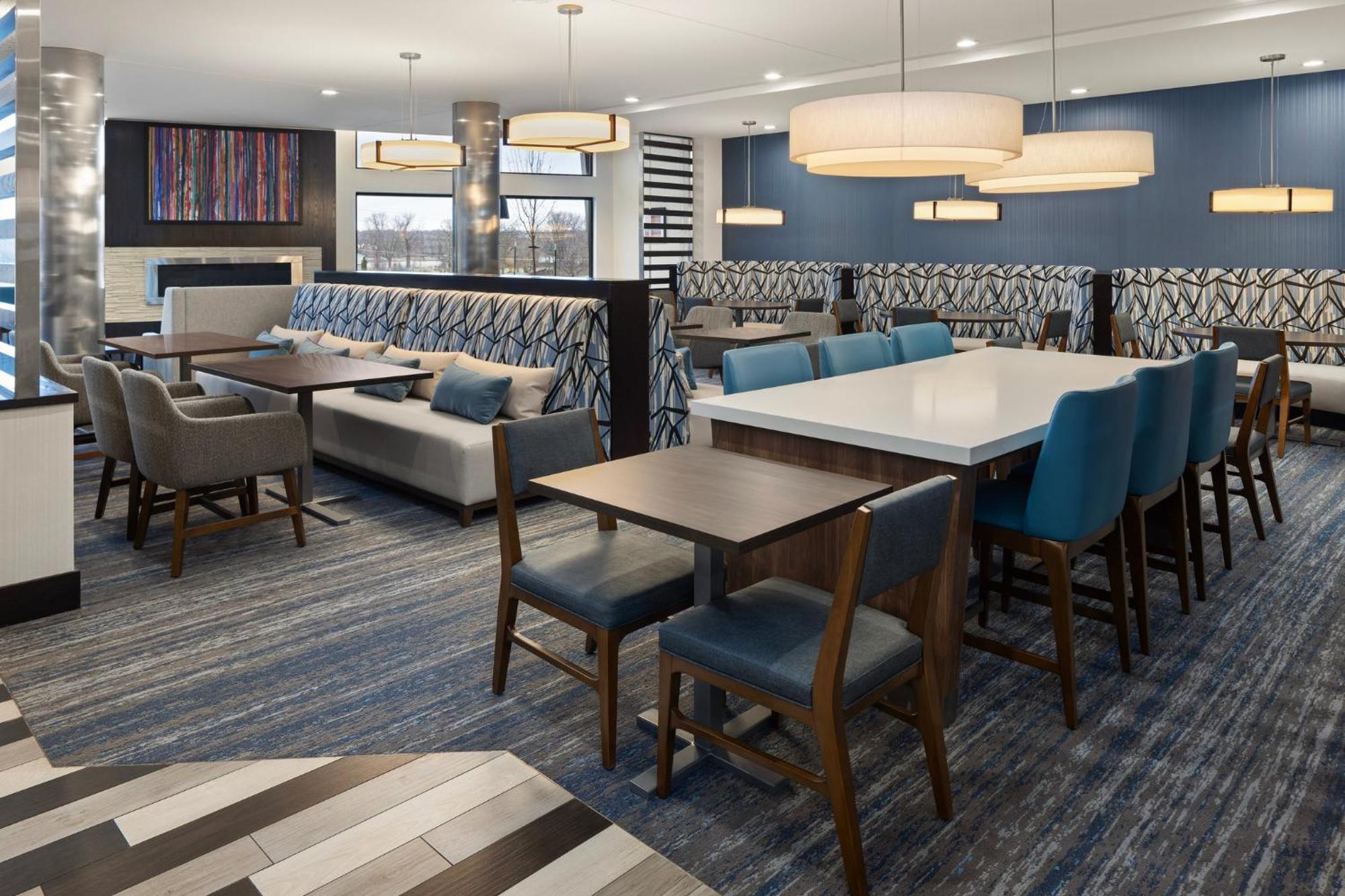 Holiday Inn Express Moline - Quad Cities Area By Ihg Ngoại thất bức ảnh